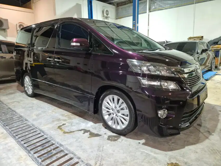 Toyota Vellfire ZG Premium Sound 2012