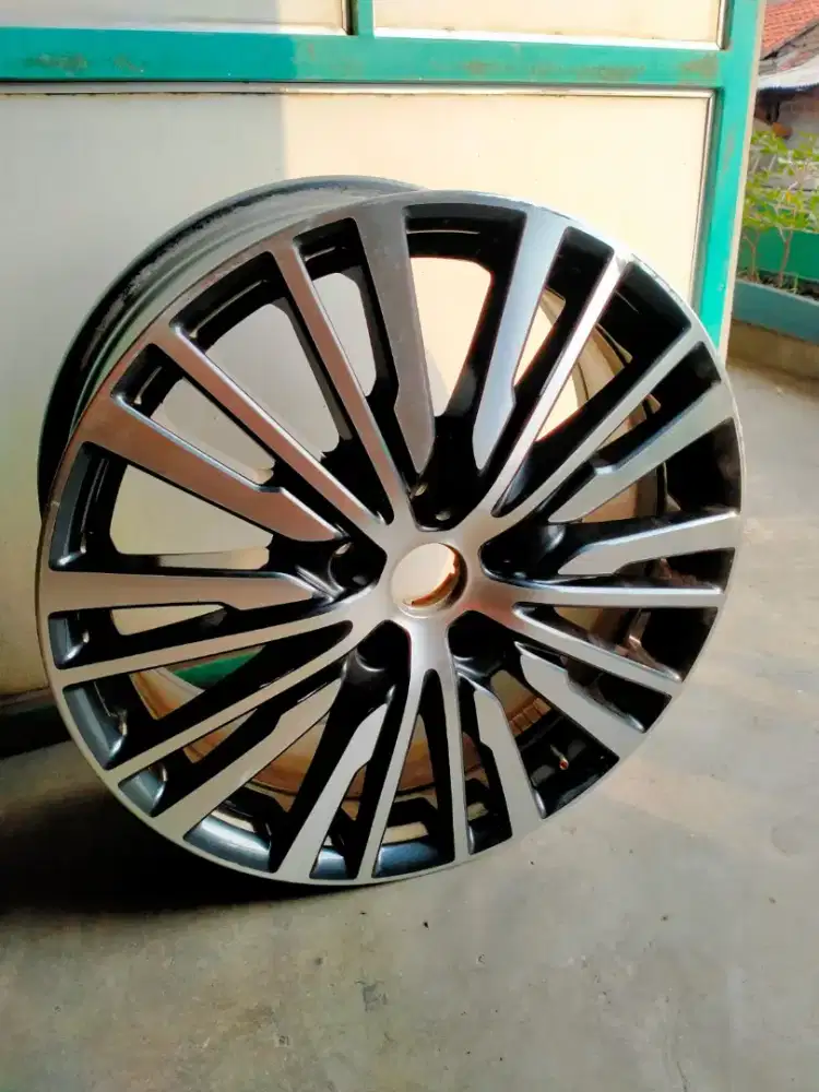 Velg Elgrand OEM Nissan R18.