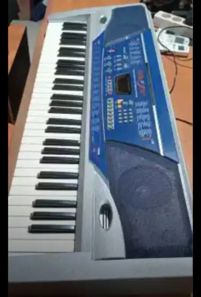 Keyboard Merk MEIKE