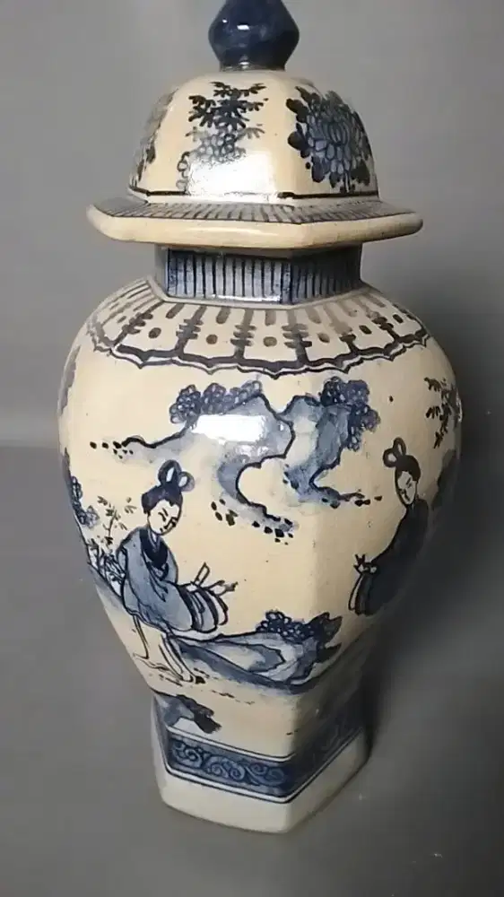 Guci antik cina