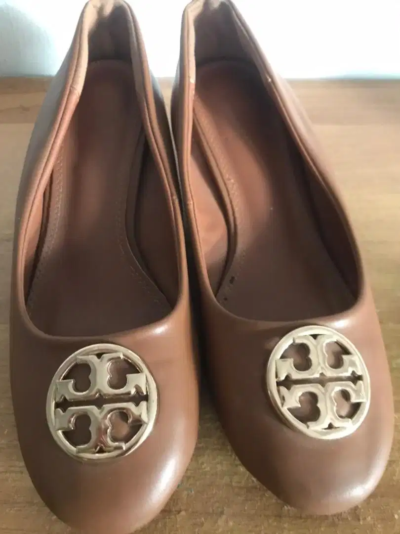 Sepatu Tory Burch