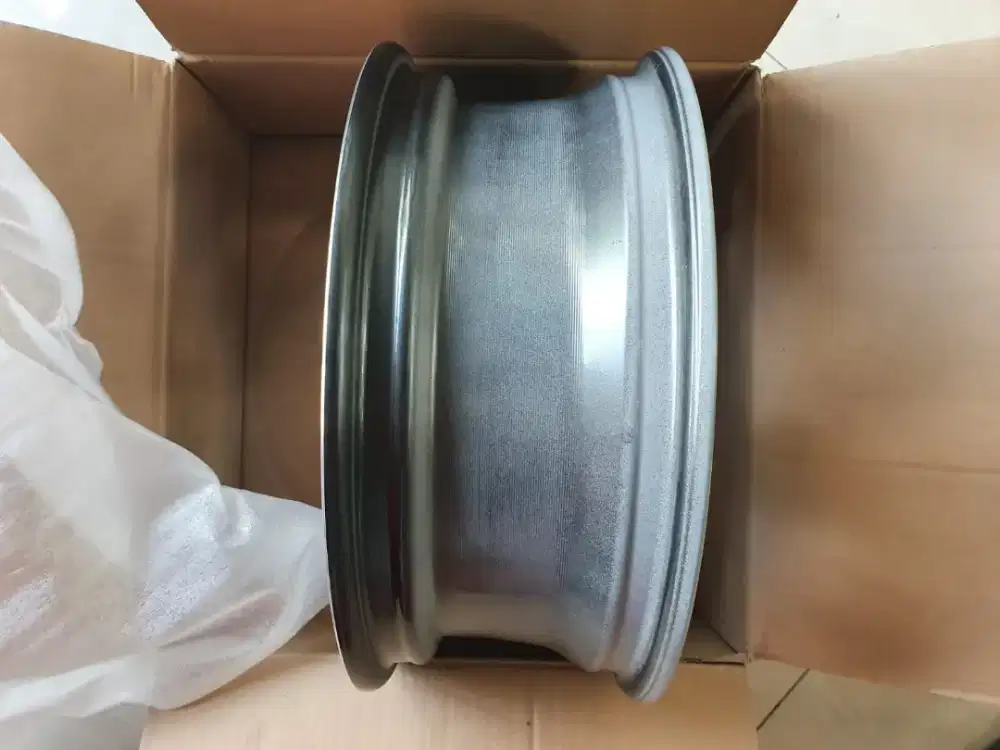 Dijual Cepat 1 (satu) bh. Velg Innova Reborn Facelift Kondisi Baru