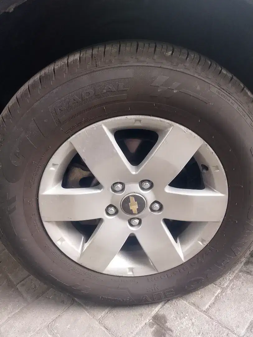 Velg captiva R16