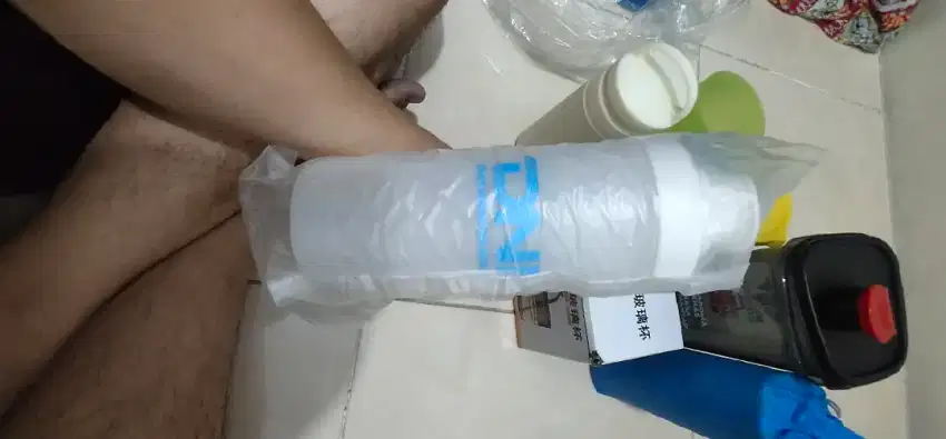 Botol gym, tempat wedrik, hadiah (cuci gudang)