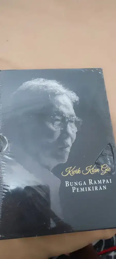 Buku Bunga Rampai Pemikiran Kwik Kwan Gie