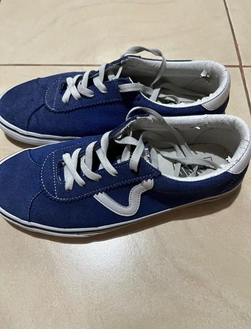 Vans size 42 blue