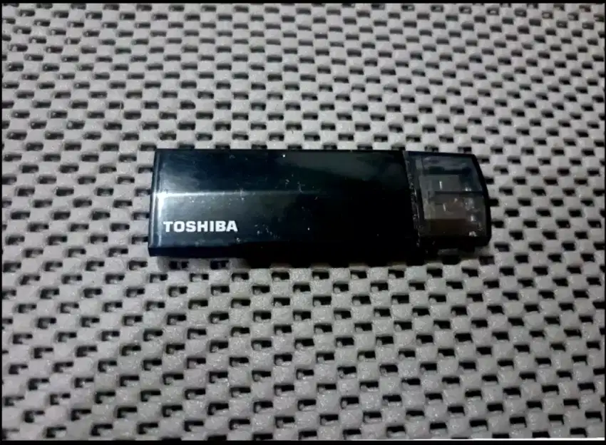 Dijual:Dongle USB WiFi Toshiba Dual Band WLM-40U-TV Series L3300 L4300