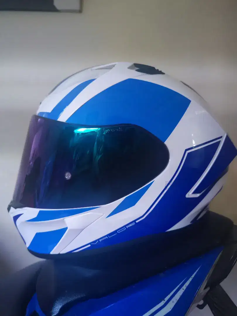 Helm Airoh Valor Wings Blue Gloss