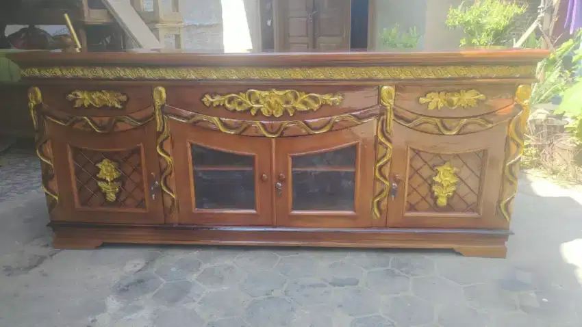 Bufet tv selendang / lemari tv selendang kayu jati asli