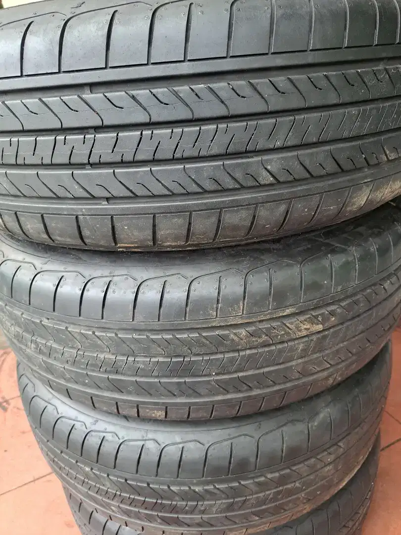 Ban 215 60 17 goodyear triplemax for creta outlander new terios rush