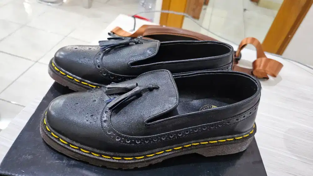 Sepatu kulit Loafer Shoes size 43