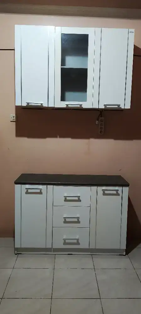 Kitchen set, 3 atas 3 bawah