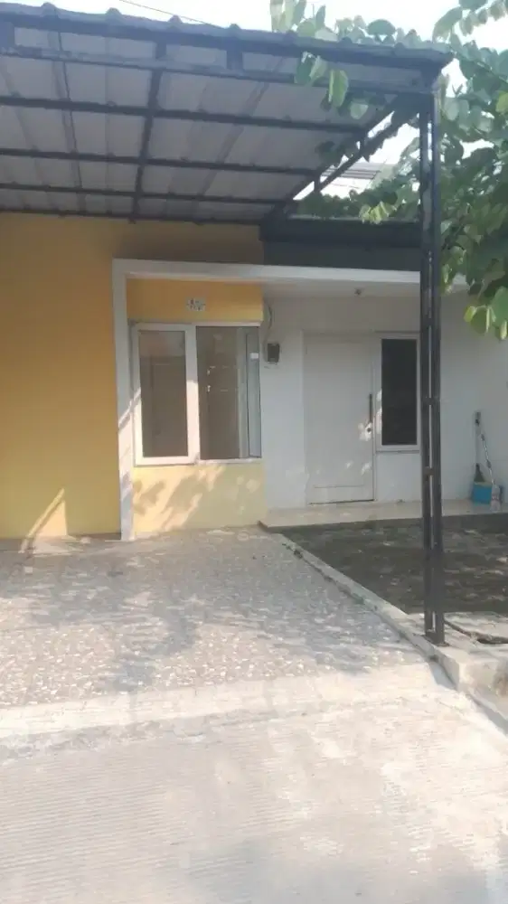 Disewakan Rumah Full Furnished di Grand Taruma Karawang