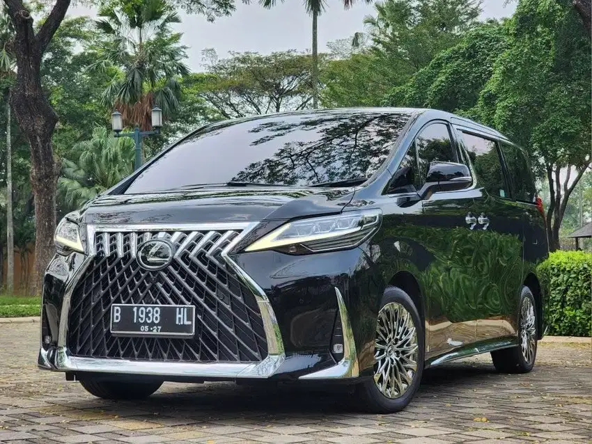 KM.25.RB RASA BARU!! LEXUS LM350 VIP SEAT 2+2 HITAM 2022 FULL ORI !!