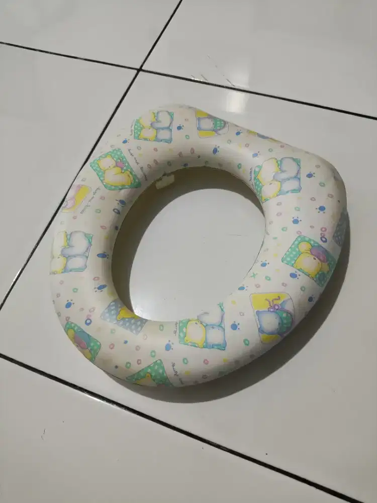 Dudukan Toilet tipe 2