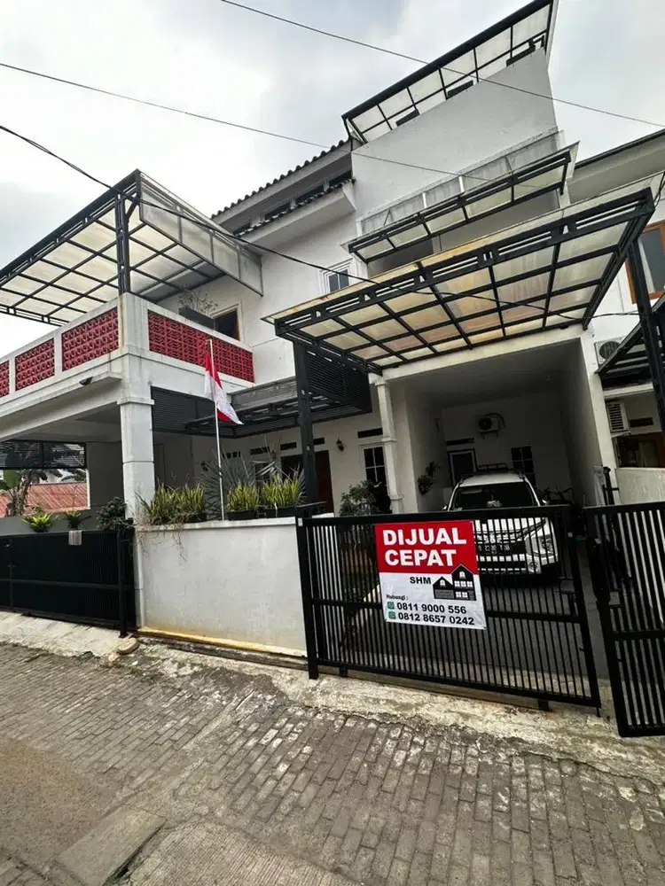 DIJUAL CEPAT RUMAH 3 LANTAI DI DEKET KALIMALANG (SEMIFURNISHED) !!