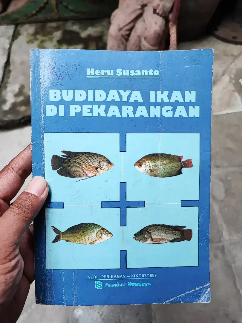 Buku Lawas Budidaya Ikan Di Pekarangan Cetakan 1988