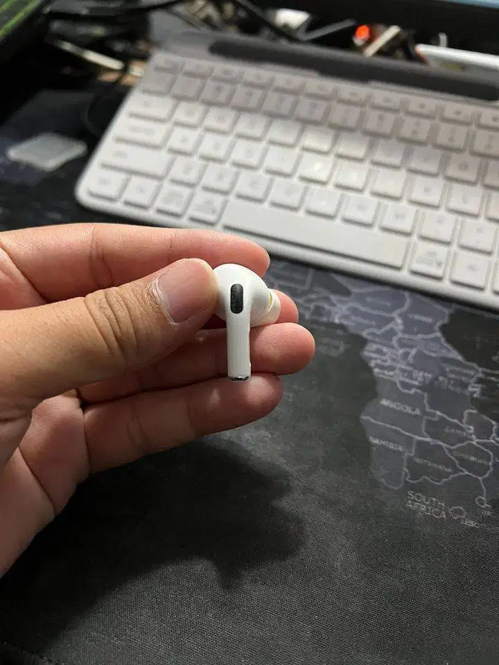 Airpods Pro Original (right only)