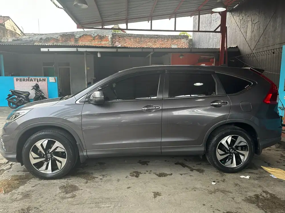 Honda CR-V 2015 Bensin