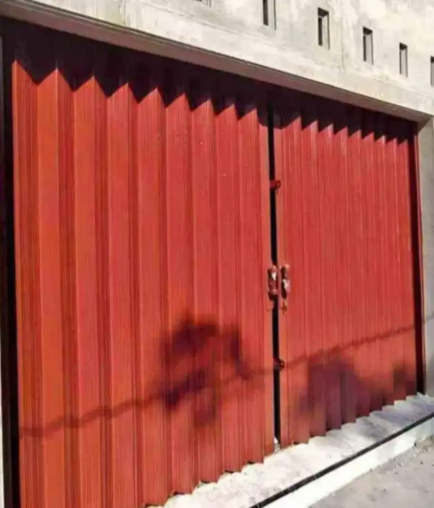 FOLDING GATE ROLLING DOOR