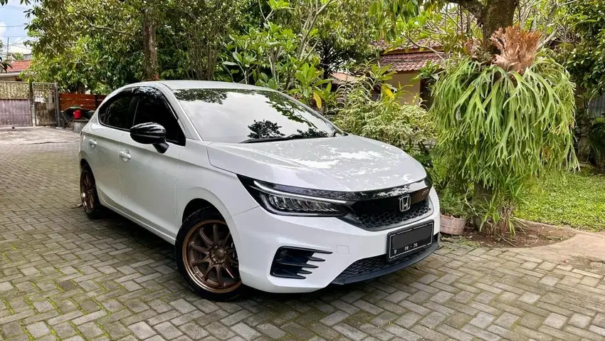 Dijual Honda City RS Hatchback Automatic 2021 PMK 2022