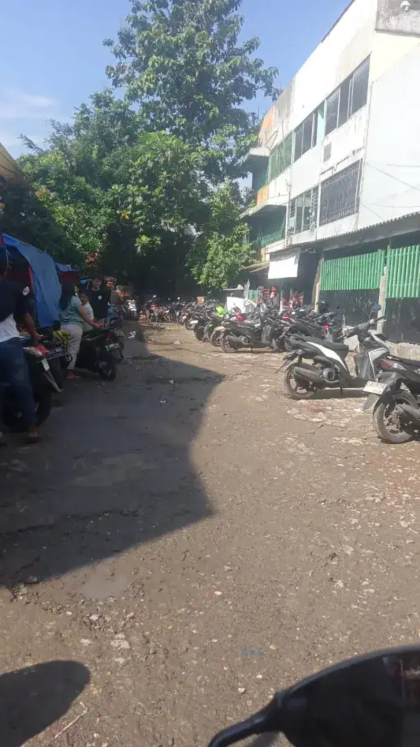 Buka loker supir Toko sembako