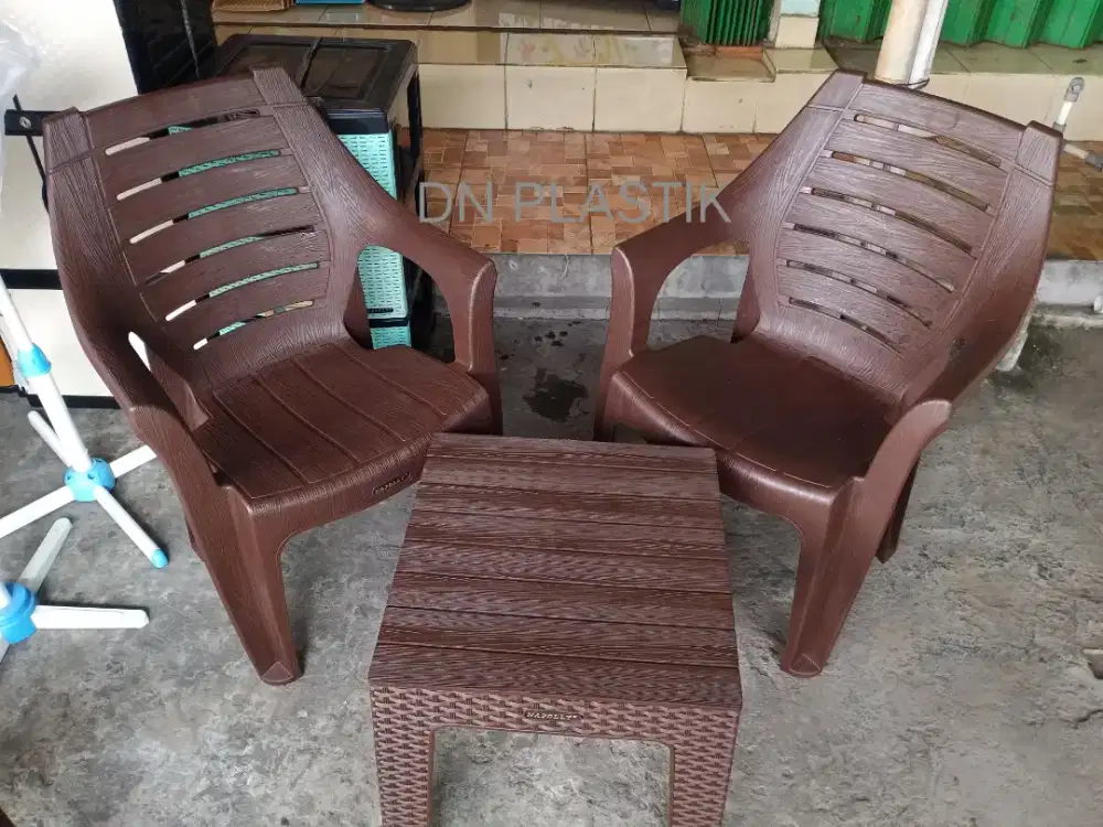 Harga promo set 2 kursi santai 1 meja produk Napolly