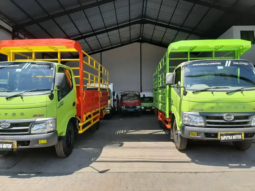 Truk Hino Dutro 4rdLong Th 2022 Bak Besi 3Ways(Antik)