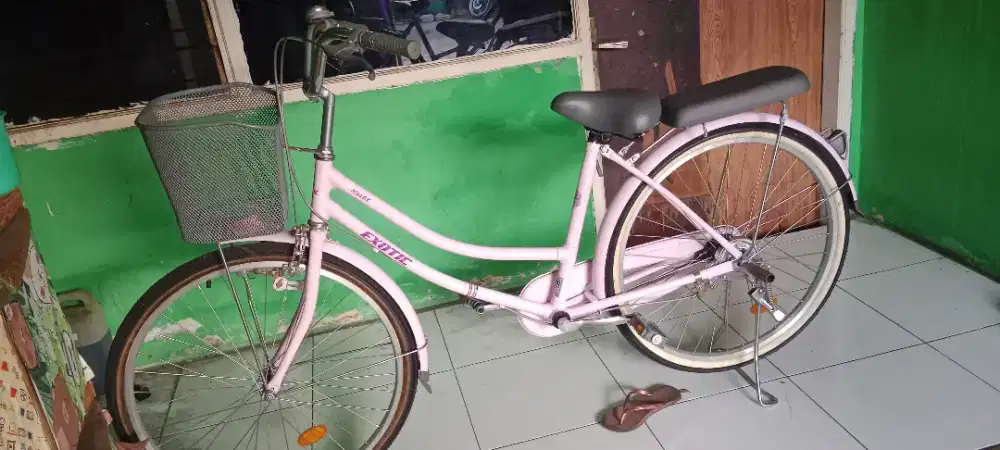 Sepeda mini ungu cantik bisa nego