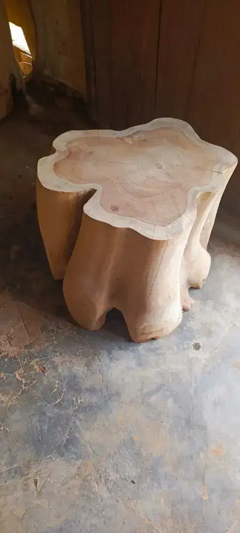 Stool alami kayu jati