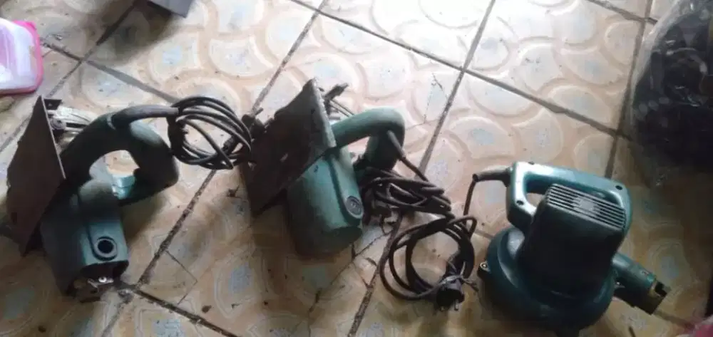 Slhkn plh slh 1 dr mesin2 khusus kond matot mgkn ada yg mau kanibalin