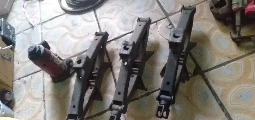 Slhkn plh slh 1 dr dongkrak serba guns utk kendaraan kond normsl murah