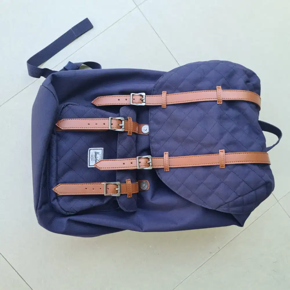 Ransel Herschel Little America backpack