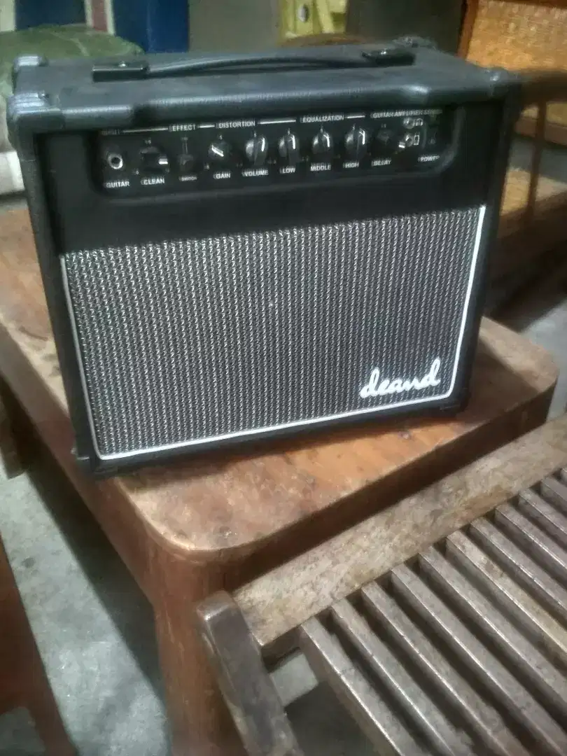 Ampli gitar kamar