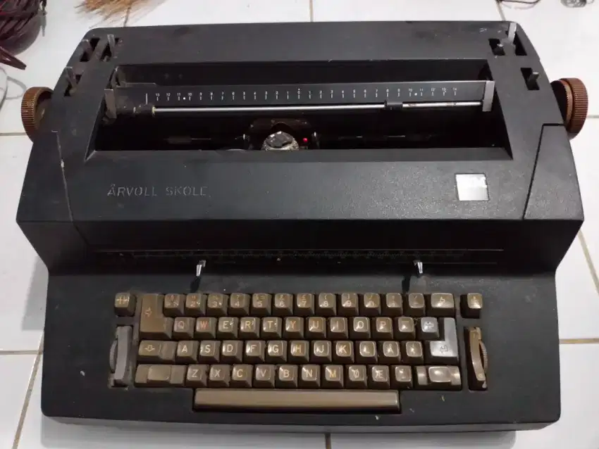 Mesin Tik IBM otomatis