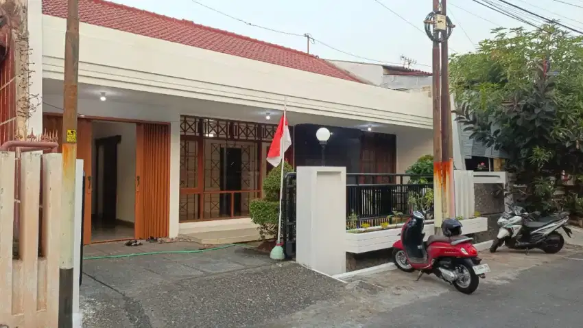 RUMAH TENGAH KOTA SEROJA SIMPANG LIMA