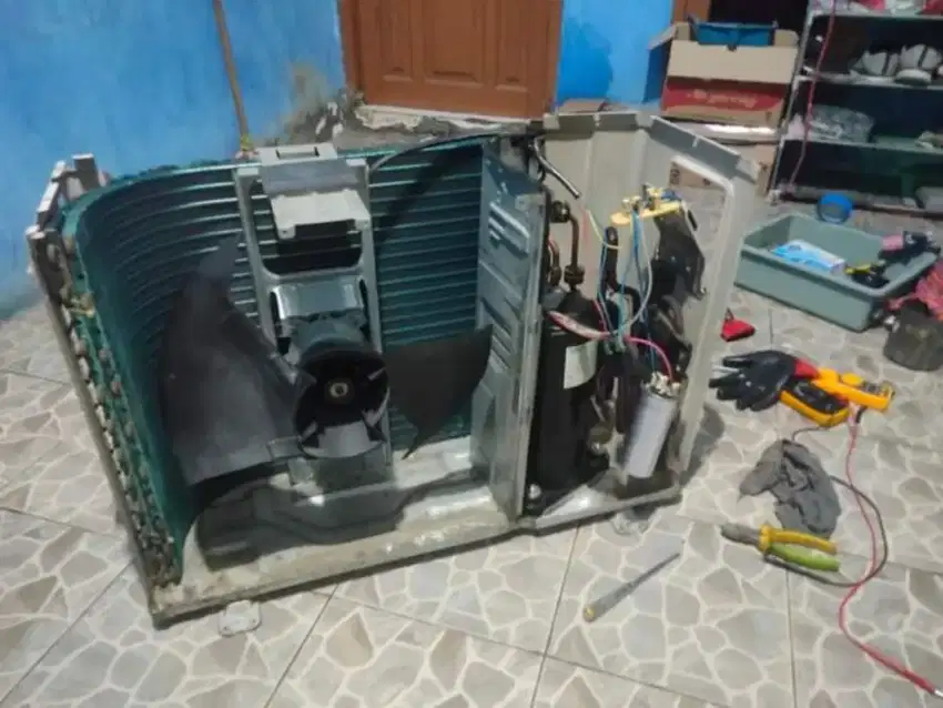 Cuci AC Terdekat, service AC , bongkar pasang AC, jual beli AC seken