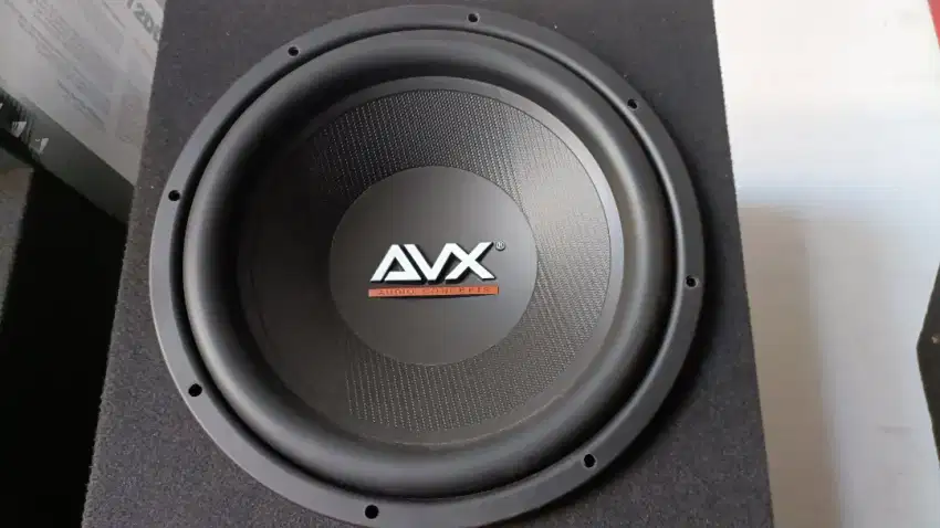 Subwoofer 12 merk AVX + box nya, harga 600rb, kondisi normal