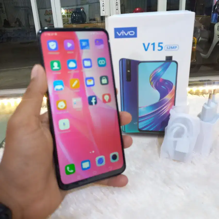 VIVO V15 RAM 8/256 MULUSSSS KAK