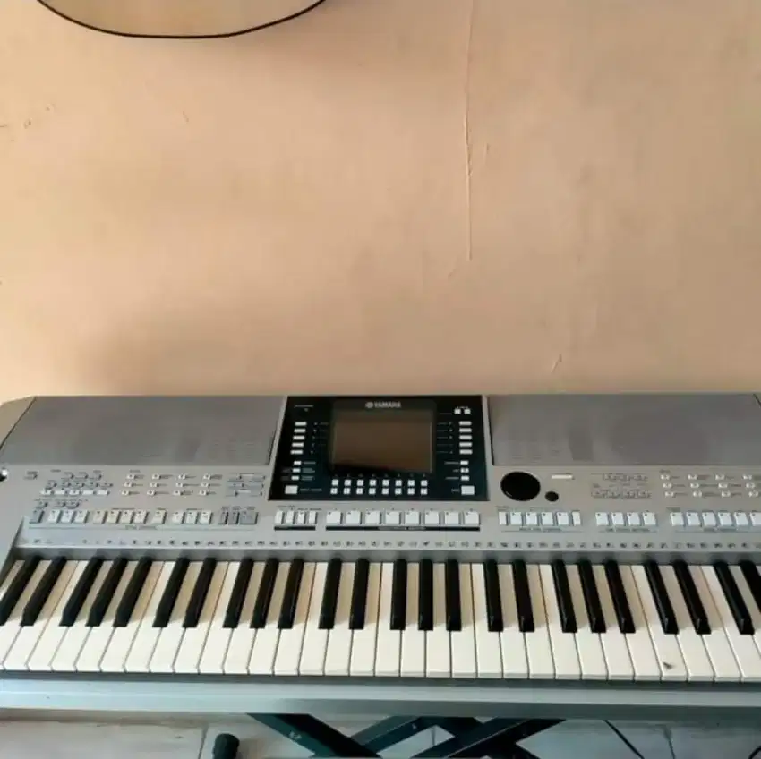 KEYBOARD YAMAHA PSR -$910 ISTIMEWA.