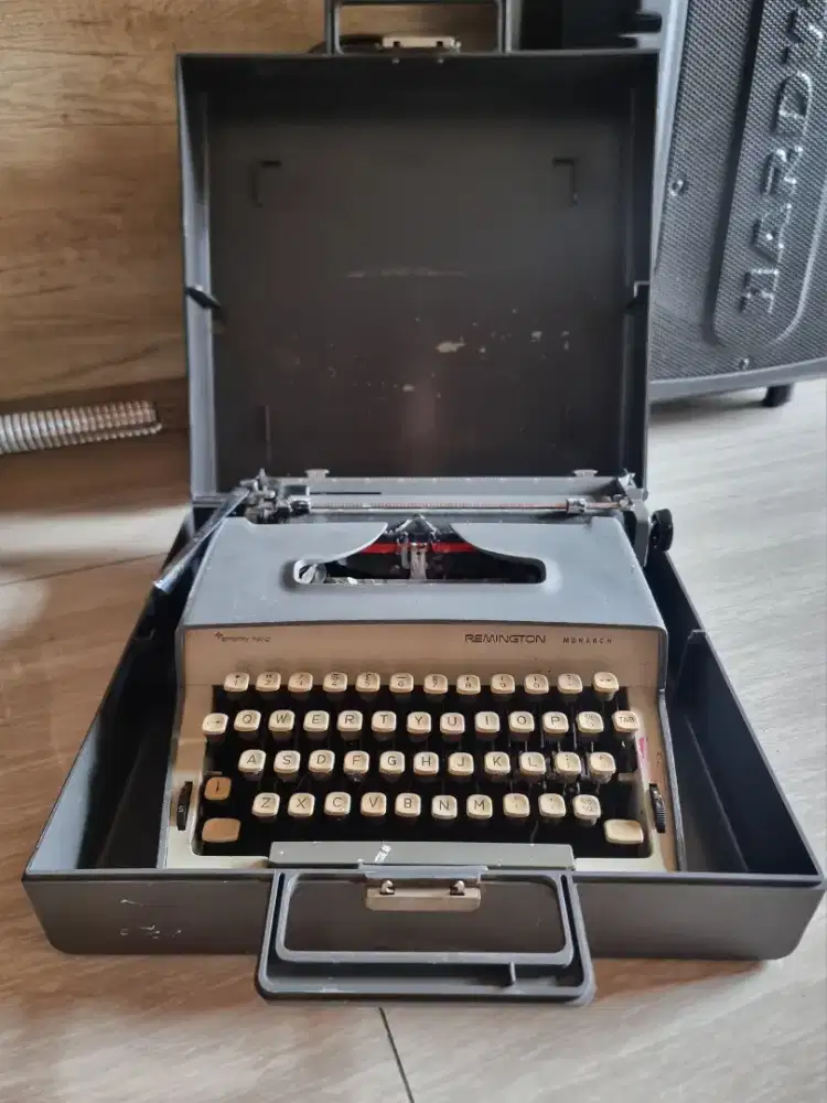 Mesik ketik kuno Remington