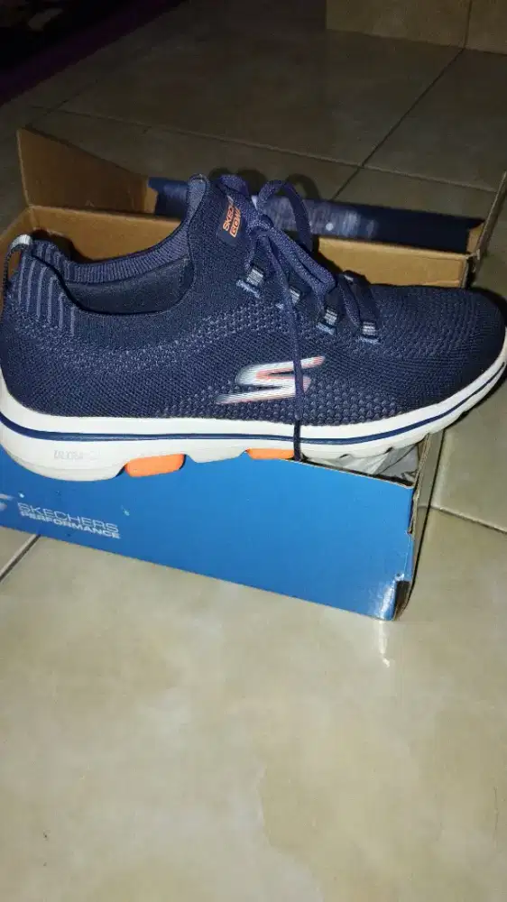 Skechers go walk5 size 36 insole 23 cm