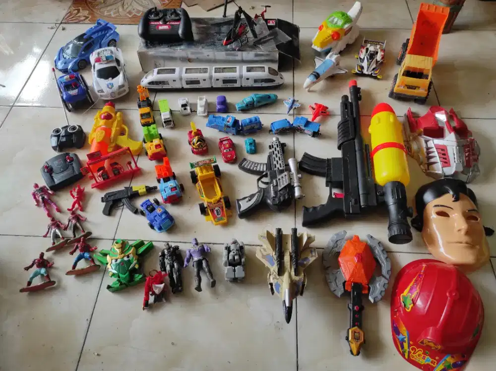 Mainan Anak Laki-laki (Jual sepaket/borongan)