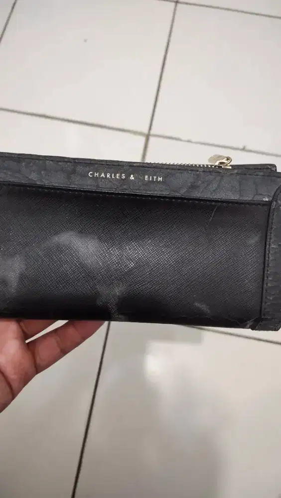 Dompet Charles and Keith Original