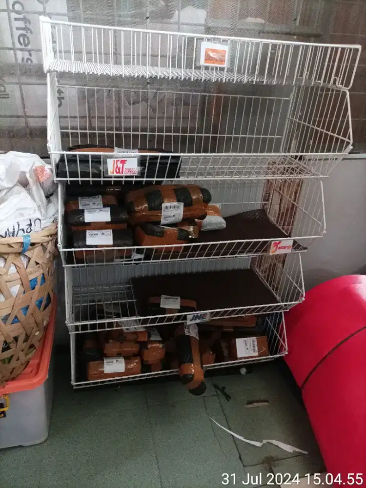 Dicari Operasional packing Toko Online