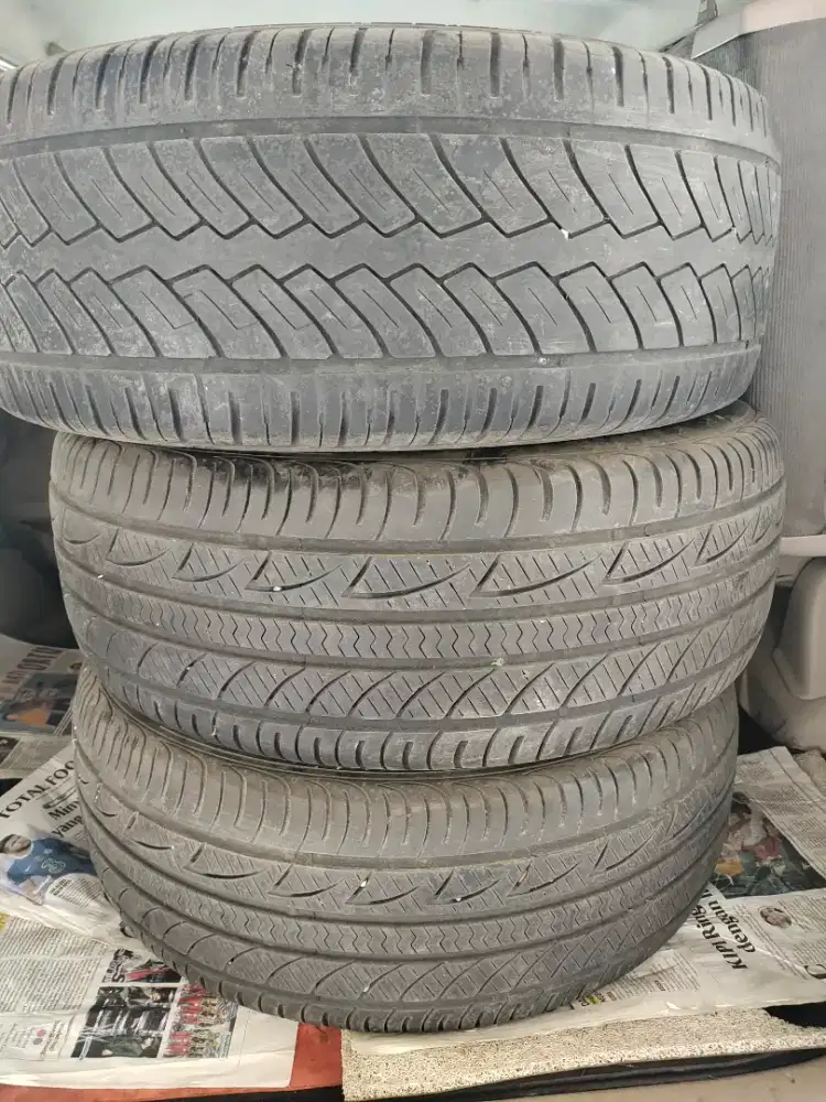 Ban 235/60/16 ada 4 biji utk Rush/Terios/75%