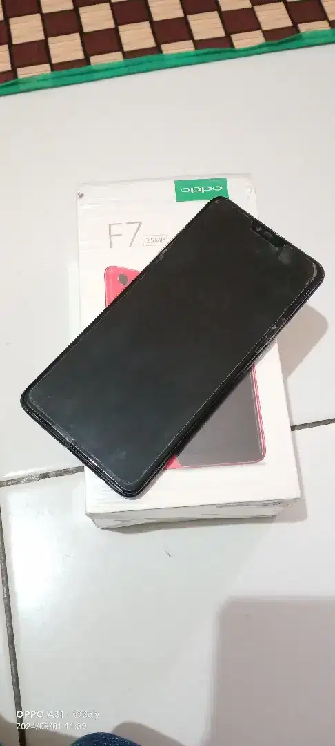 oppo F7 4/64 lkp lyr ori