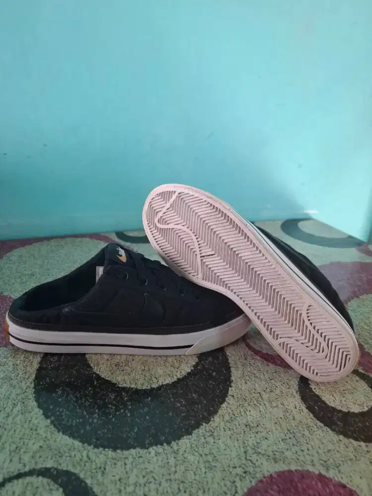 Sepatu Sandal /Slip On Nike