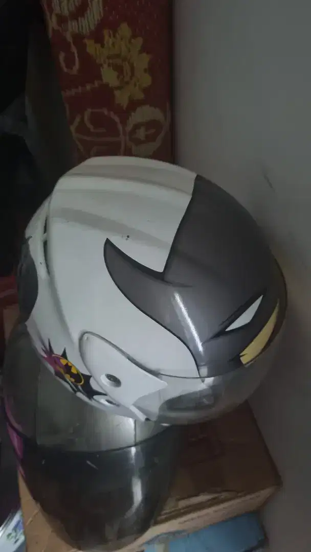 Helm anak cowok cewek