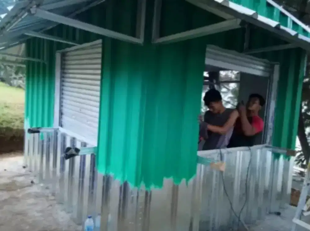 Rolling door folding gate kusen aluminium